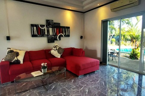 Villa in Klaeng, Thailand 3 bedrooms № 152801 - photo 9