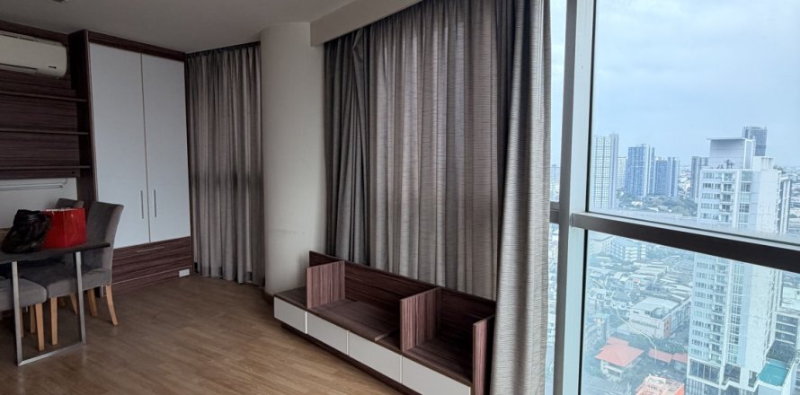 Студия в кондо в Ваттхане, Бангкок, Таиланд № 152803