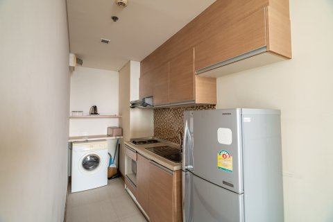 Studio dans le Condo à Watthana, Bangkok, Thaïlande  № 152803 - photo 7