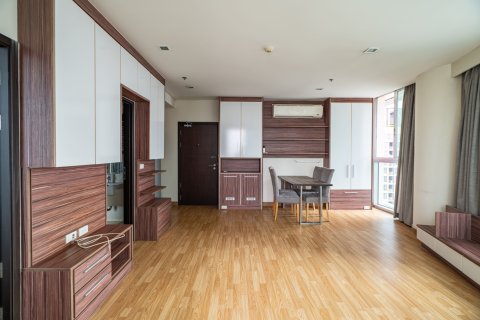 Studio dans le Condo à Watthana, Bangkok, Thaïlande  № 152803 - photo 2