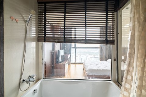 Studio dans le Condo à Watthana, Bangkok, Thaïlande  № 152803 - photo 10