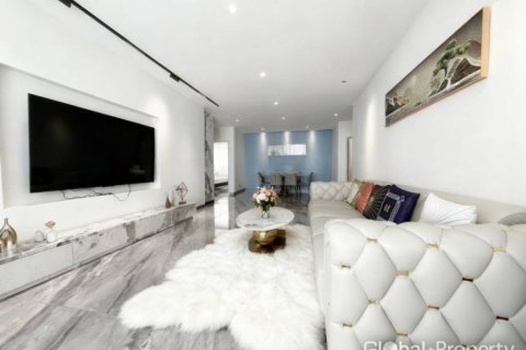 Maison à Pattaya, Thaïlande 4 chambres № 172519 - photo 9