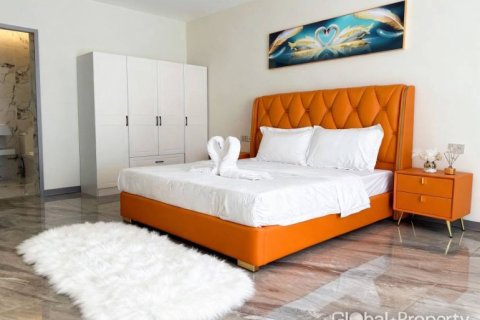 Maison à Pattaya, Thaïlande 4 chambres № 172519 - photo 6