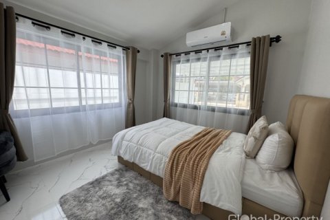 Maison à Pattaya, Thaïlande 4 chambres № 172520 - photo 11