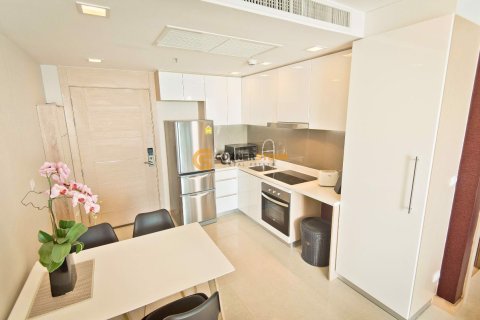 Studio in the Condo in Pattaya, Thailand  № 172518 - photo 2