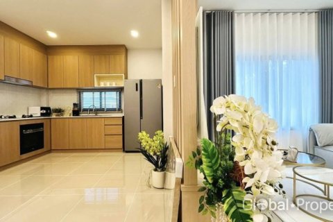 Maison à Pattaya, Thaïlande 3 chambres № 172522 - photo 20