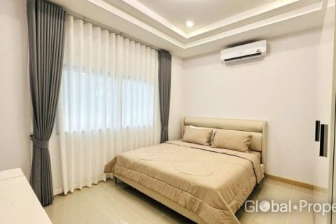 Maison à Pattaya, Thaïlande 3 chambres № 172522 - photo 2