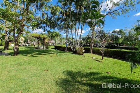 House in Pattaya, Thailand 3 bedrooms № 172523 - photo 3