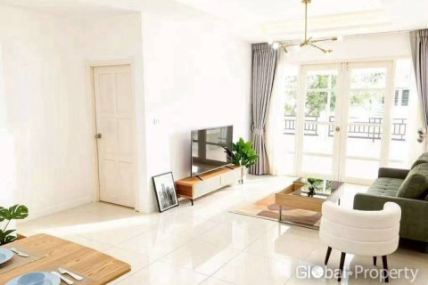 House in Pattaya, Thailand 3 bedrooms № 172523 - photo 7