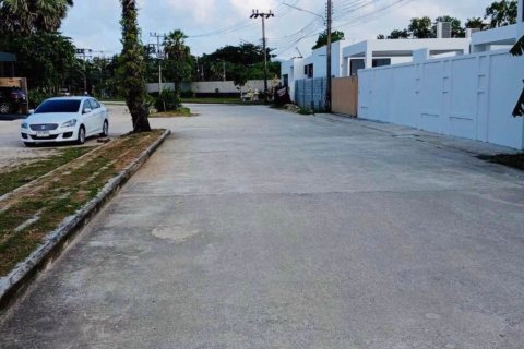 Land in Phuket, Thailand 287.6 sq.m. № 171809 - photo 5