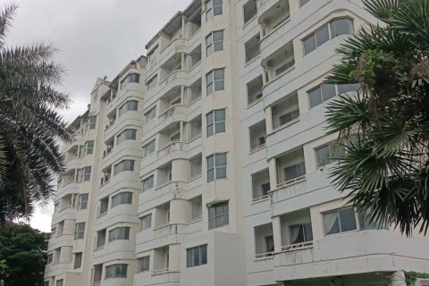 Hotel in Phra Khanong, Bangkok, Thailand № 171810 - photo 3