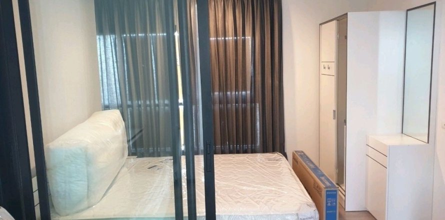 Studio in the Condo in Phasi Charoen, Bangkok, Thailand  № 171811