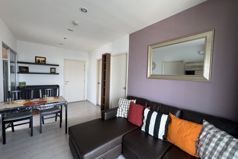 Condo à Chom Thong, Bangkok, Thaïlande, 2 chambres  № 137006 - photo 7