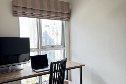 Condo à Chom Thong, Bangkok, Thaïlande, 2 chambres  № 137006 - photo 15