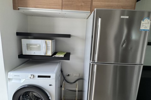 Condo à Chom Thong, Bangkok, Thaïlande, 2 chambres  № 137006 - photo 10