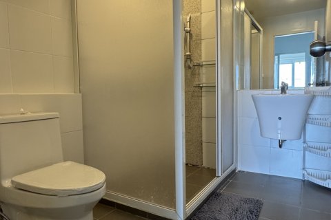 Condo à Chom Thong, Bangkok, Thaïlande, 2 chambres  № 137006 - photo 14