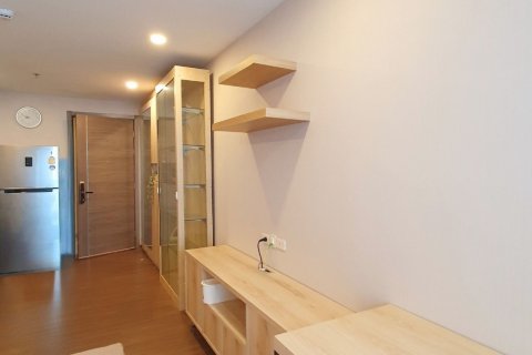 Studio dans le Condo à Huai Khwang, Bangkok, Thaïlande № 137007 - photo 4