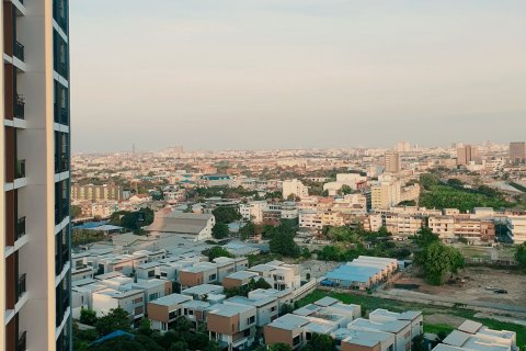 Studio dans le Condo à Huai Khwang, Bangkok, Thaïlande № 137007 - photo 5