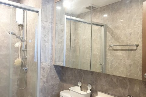 Studio dans le Condo à Huai Khwang, Bangkok, Thaïlande № 137007 - photo 2