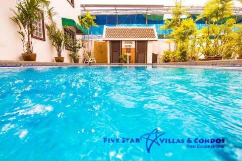 Haus in Pattaya, Thailand 4 Schlafzimmer № 222966 - Foto 17