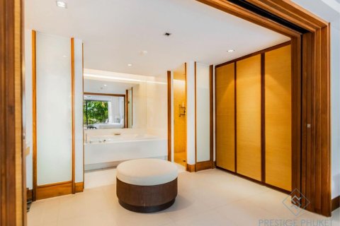 Кондоминиум с 3 спальнями на Пляже Найтон, Таиланд № 3364 - фото 11