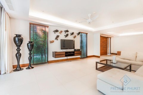 Кондоминиум с 3 спальнями на Пляже Найтон, Таиланд № 3364 - фото 4