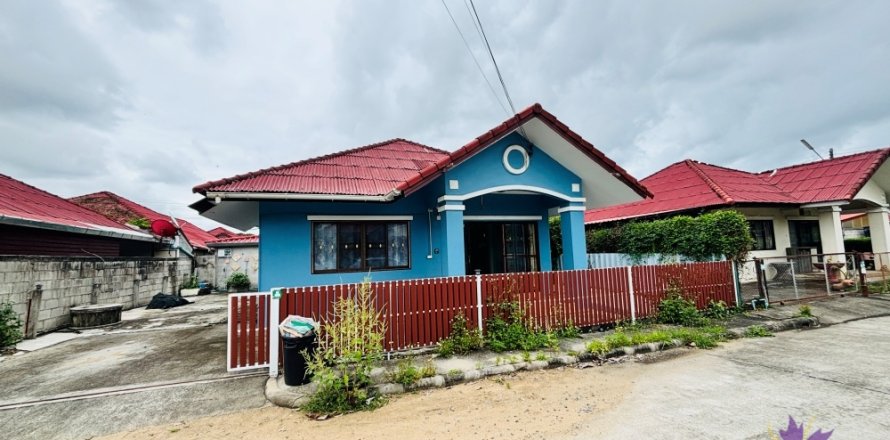 House in Hang Dong, Thailand 2 bedrooms № 205553