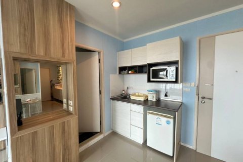 Condo à Bang Lamung, Thaïlande, 2 chambres  № 114312 - photo 5