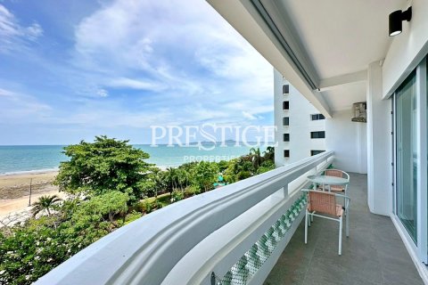 Condo in Pattaya, Thailand, 3 bedrooms № 197542 - photo 26