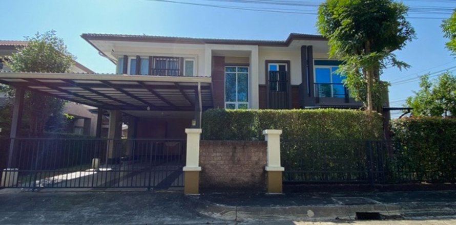 Maison à Chiang Mai, Thaïlande 3 chambres № 75147