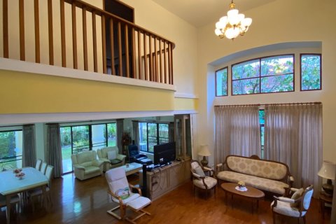 House in Chiang Mai, Thailand 4 bedrooms № 75146 - photo 19