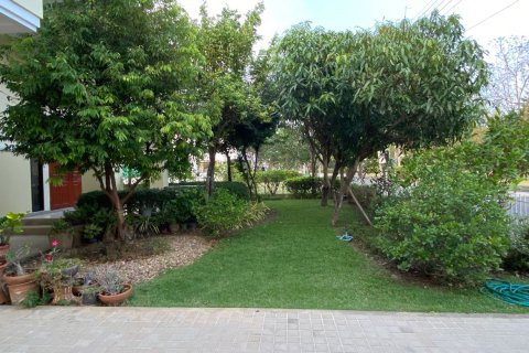 House in Chiang Mai, Thailand 4 bedrooms № 75146 - photo 4