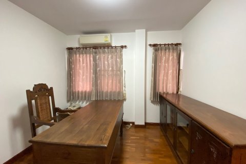 House in Chiang Mai, Thailand 4 bedrooms № 75146 - photo 9