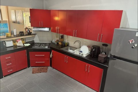 Townhouse in Kathu, Thailand 2 bedrooms № 173099 - photo 3