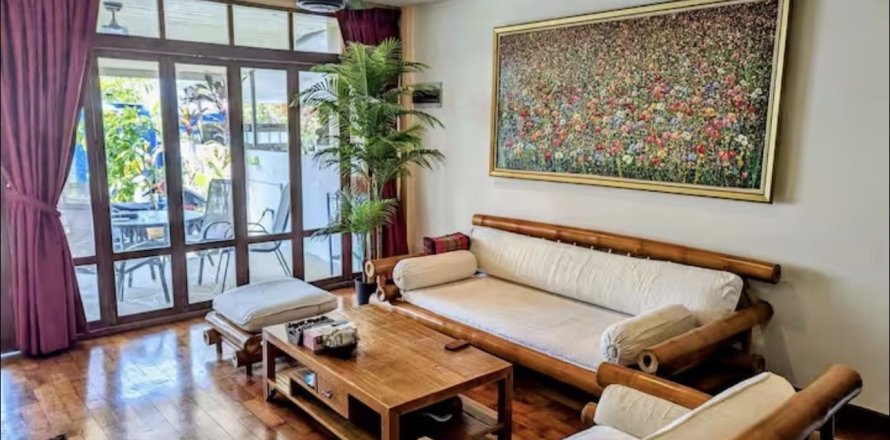 Townhouse in Kathu, Thailand 2 bedrooms № 173099