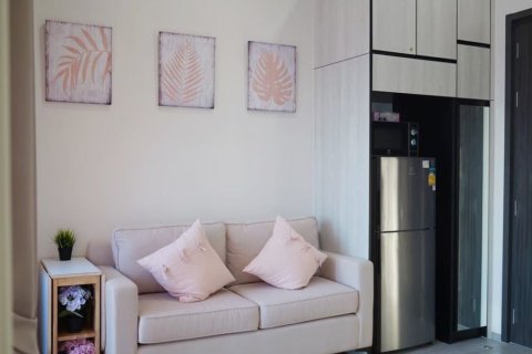 Studio dans le Condo à Phra Khanong, Bangkok, Thaïlande  № 173096 - photo 3