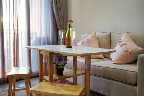 Studio dans le Condo à Phra Khanong, Bangkok, Thaïlande  № 173096 - photo 12