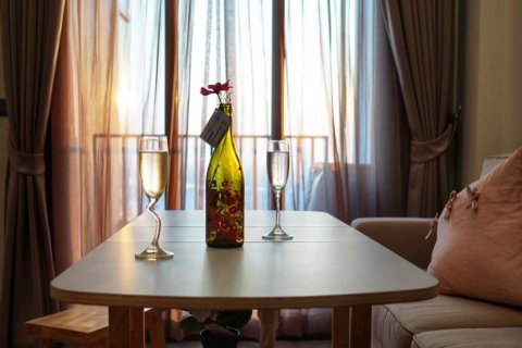 Studio dans le Condo à Phra Khanong, Bangkok, Thaïlande  № 173096 - photo 4