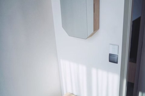 Studio dans le Condo à Phra Khanong, Bangkok, Thaïlande  № 173096 - photo 14