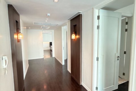 Condo in Yan Nawa, Bangkok, Thailand, 3 bedrooms  № 159324 - photo 18