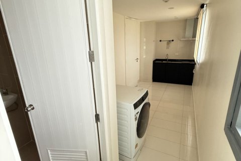 Condo in Yan Nawa, Bangkok, Thailand, 3 bedrooms  № 159324 - photo 10