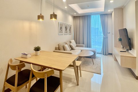Studio in the Condo in Watthana, Bangkok, Thailand  № 159325 - photo 2