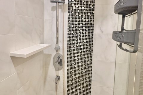 Studio in the Condo in Watthana, Bangkok, Thailand  № 159325 - photo 14