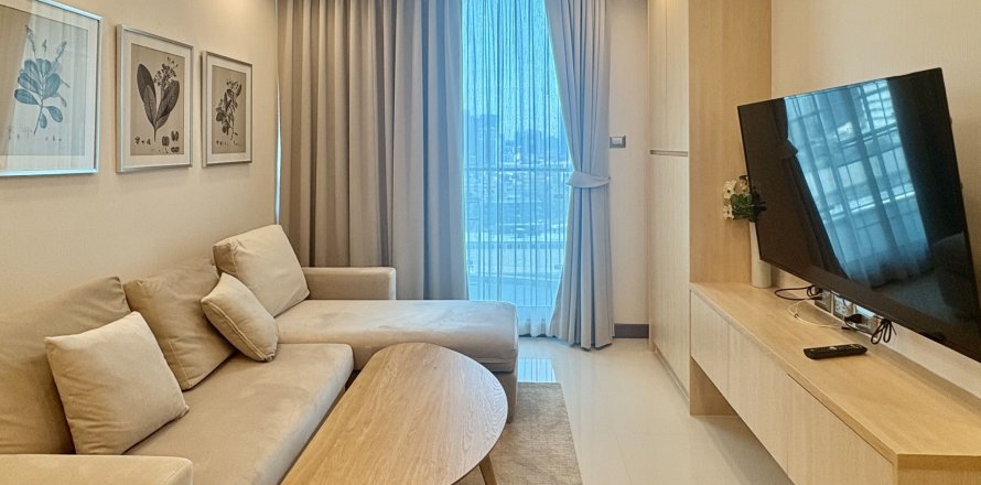 Studio in the Condo in Watthana, Bangkok, Thailand  № 159325