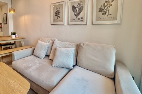 Studio in the Condo in Watthana, Bangkok, Thailand  № 159325 - photo 5