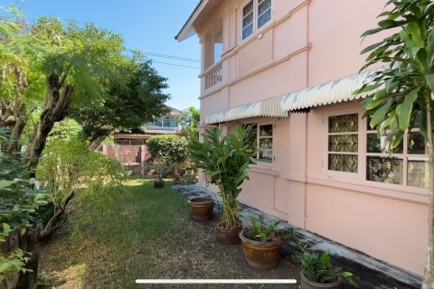 House in Khlong Toei, Bangkok, Thailand 4 bedrooms № 159328 - photo 5