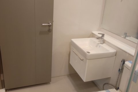 Studio dans le Condo à Ratchathewi, Bangkok, Thaïlande  № 162154 - photo 9