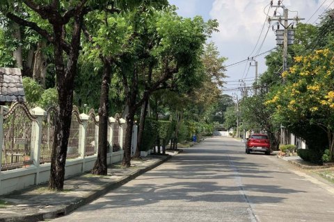 House in Saphan Sung, Bangkok, Thailand 4 bedrooms № 162157 - photo 28