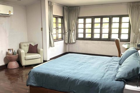 House in Saphan Sung, Bangkok, Thailand 4 bedrooms № 162157 - photo 22