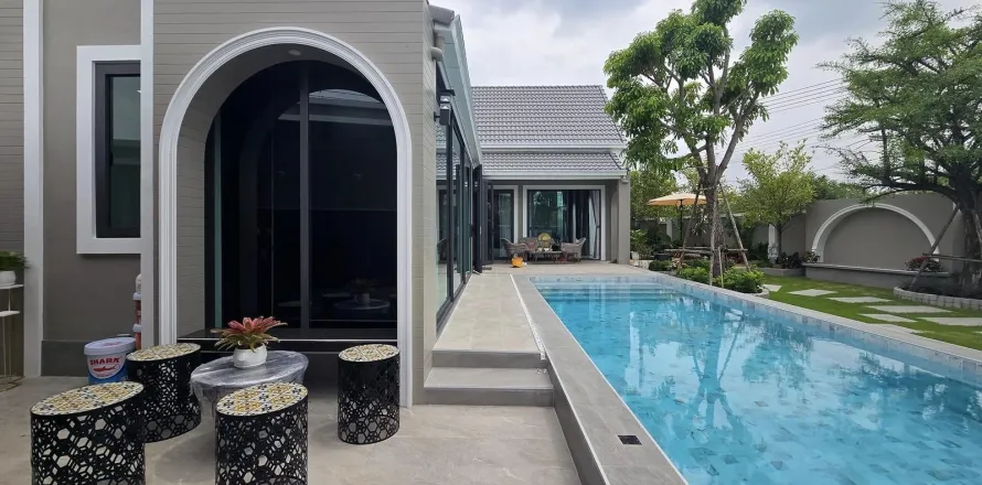 Villa à Pattaya, Thaïlande 3 chambres № 155660